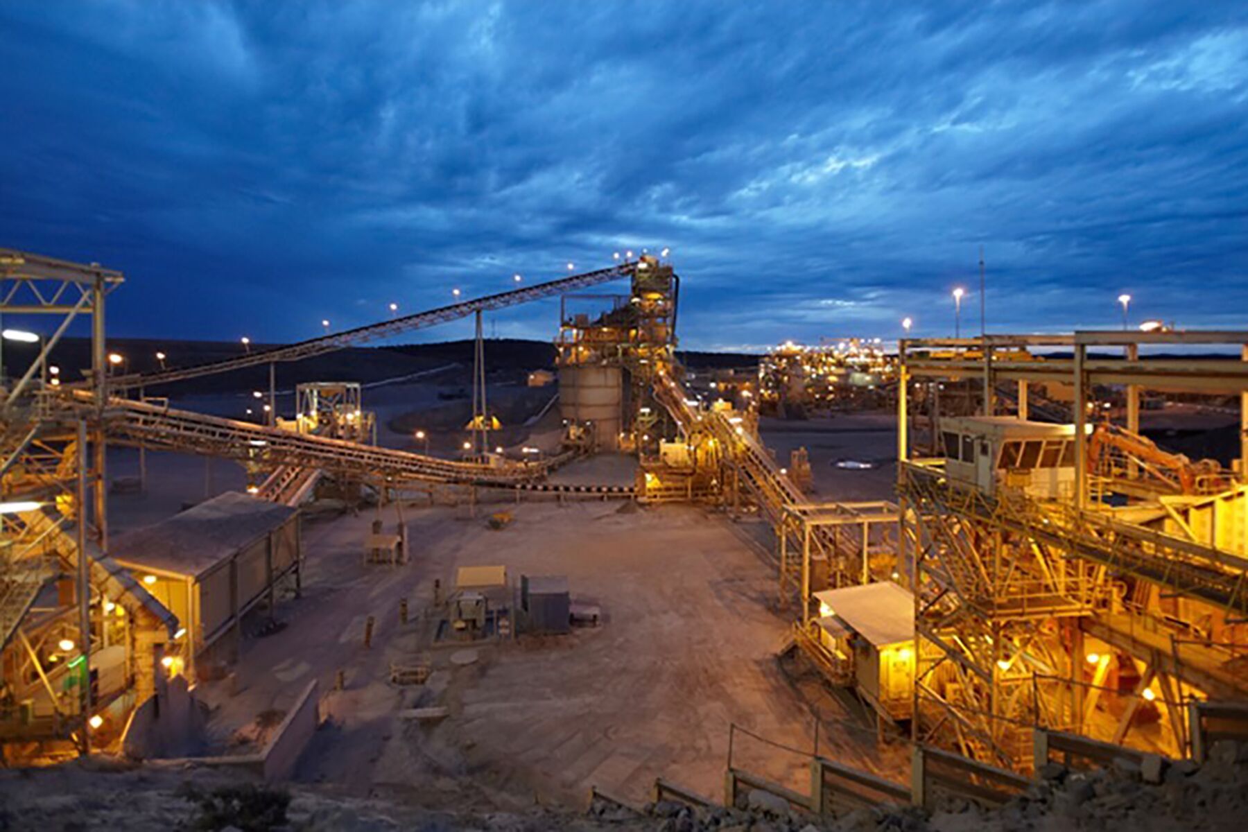 Extractive Metallurgy & Mineral Processing SRK Consulting